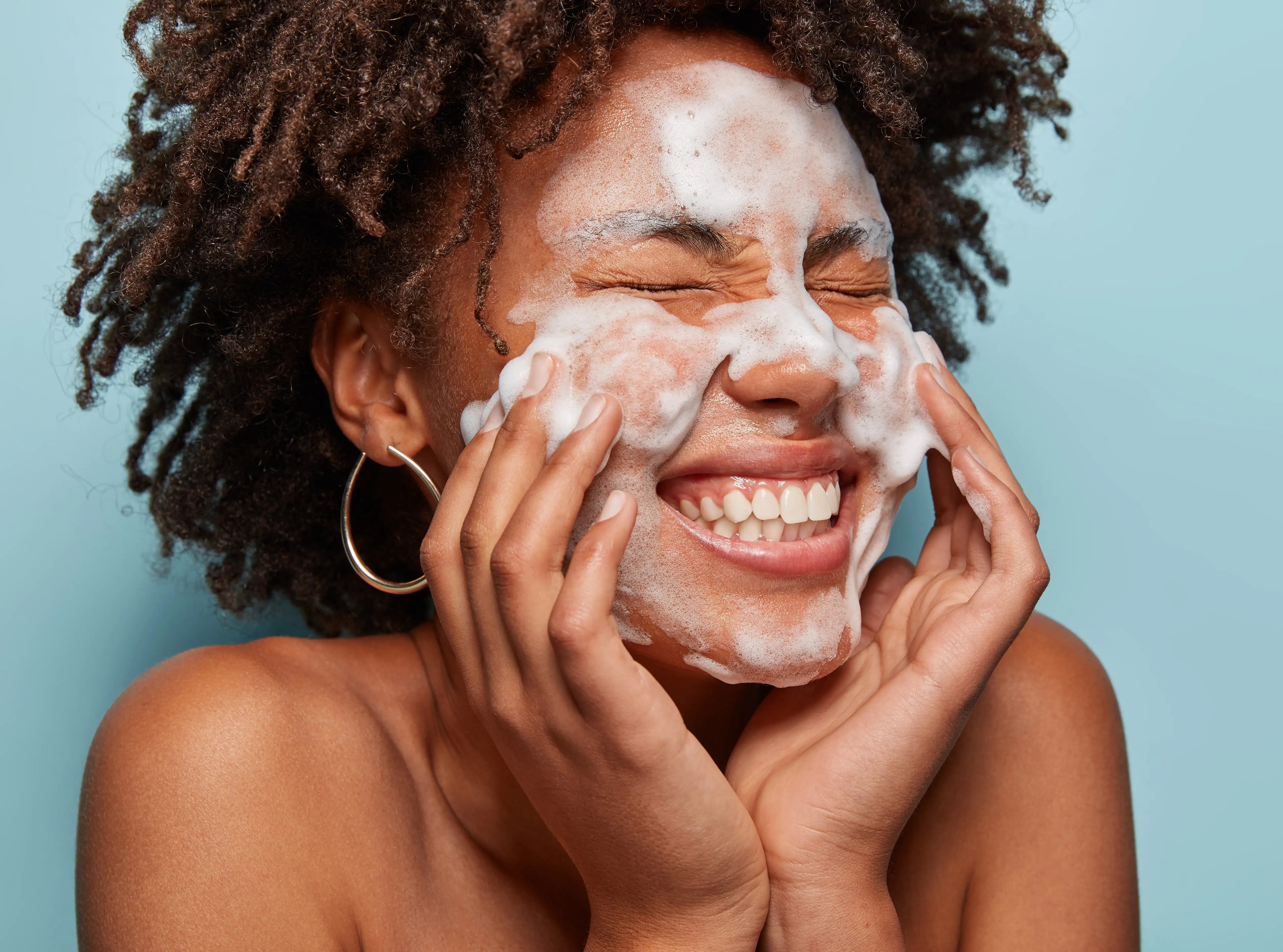 Moisturizing Facial Cleanser